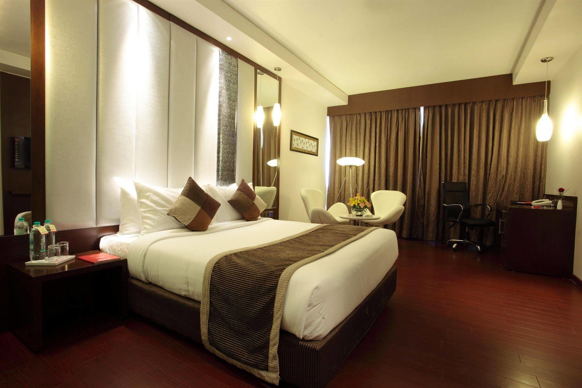 Daspalla Hyderabad Ngoại thất bức ảnh